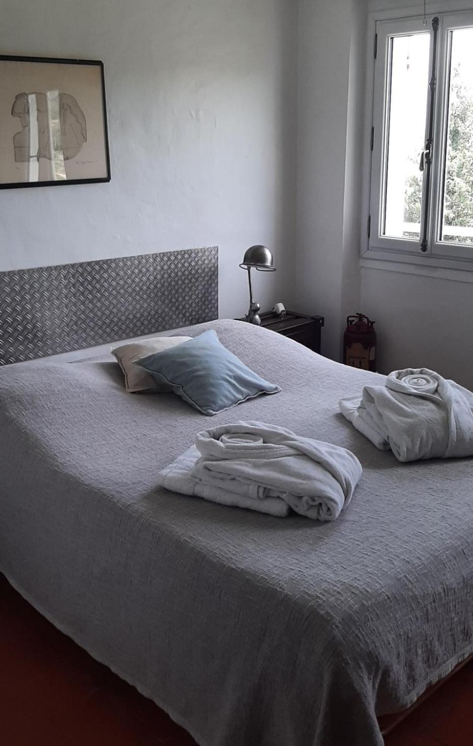 Bed&Breakfast La Grande Lauzade Le Luc Zimmer foto
